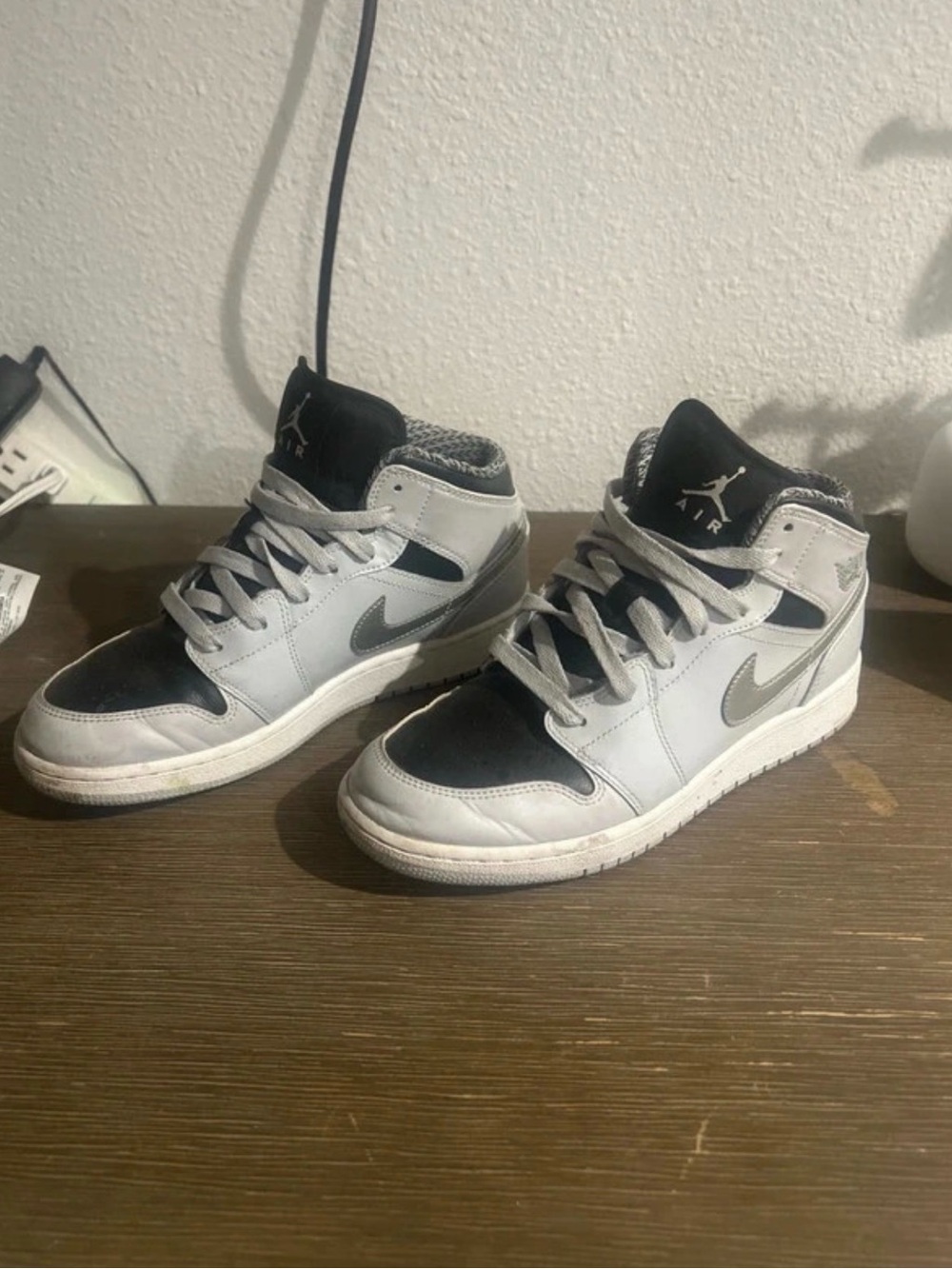 Jordan Kids Mid-Top Sneakers in Black and Gray